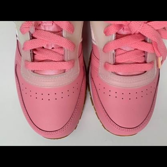 Reebok Classic Kids Sz. 4.5 Squad Pink/Desert Glow - Picture 9 of 10